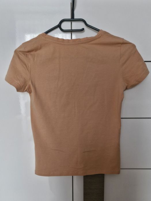 Morelowa koszulka z krótkim rękawem t-shirt z dekoltem w serek XS