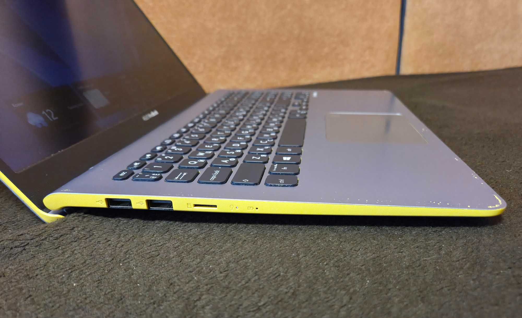 ASUS VivoBook S15 X530UA. 16ГБ ОЗУ. SSD 128ГБ. HDD 1ТБ.