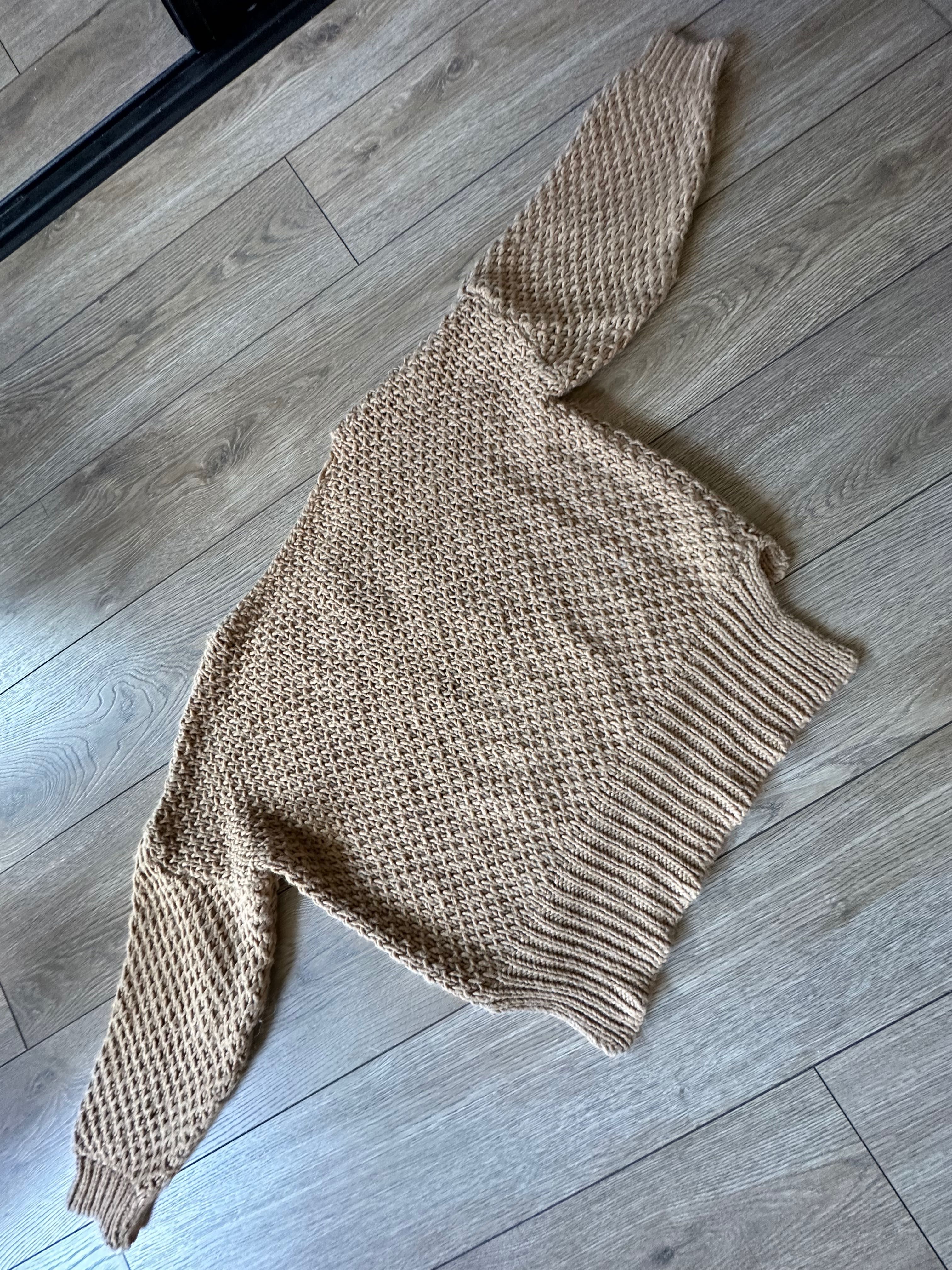 Sweterek damski beżowy