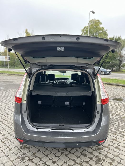Renault Grand Scenic (Рено Сценік) 2012р. 1.5 Дизель. Автомат.