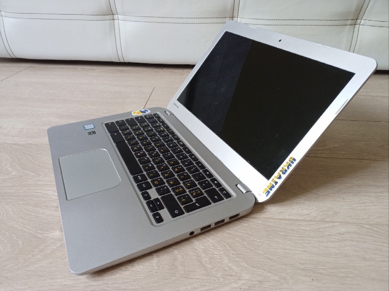 Ультрабук Toshiba з SSD