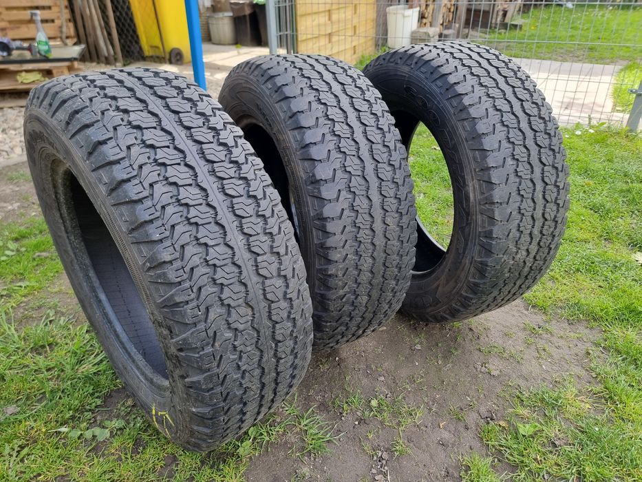 3 opony a/t woelosezonowe 2x 5mm i 1x 6.5mm goodyear 235/65/17