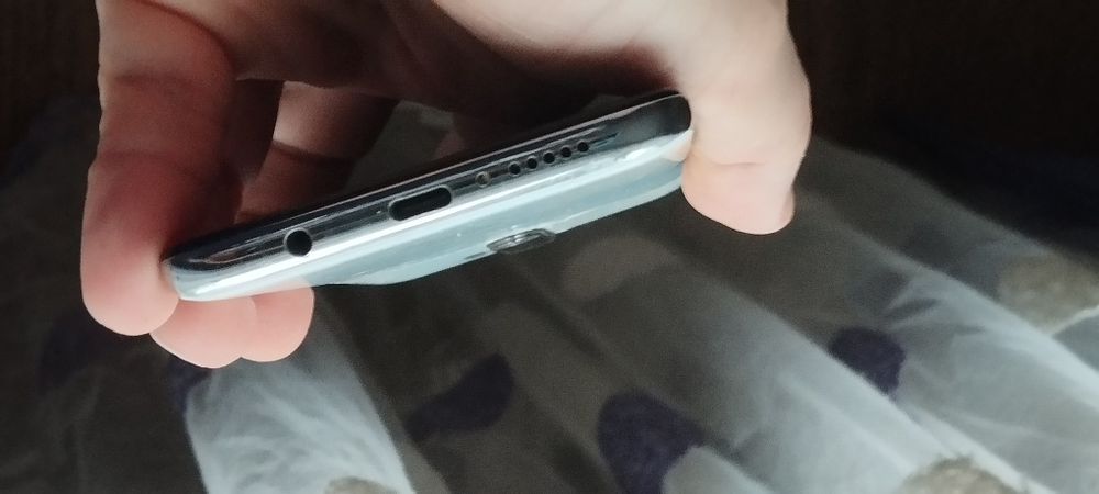 На запчасти Xiaomi redmi note 8 3/32 Xiaomi redmi note 10 4/64 Xiaomi