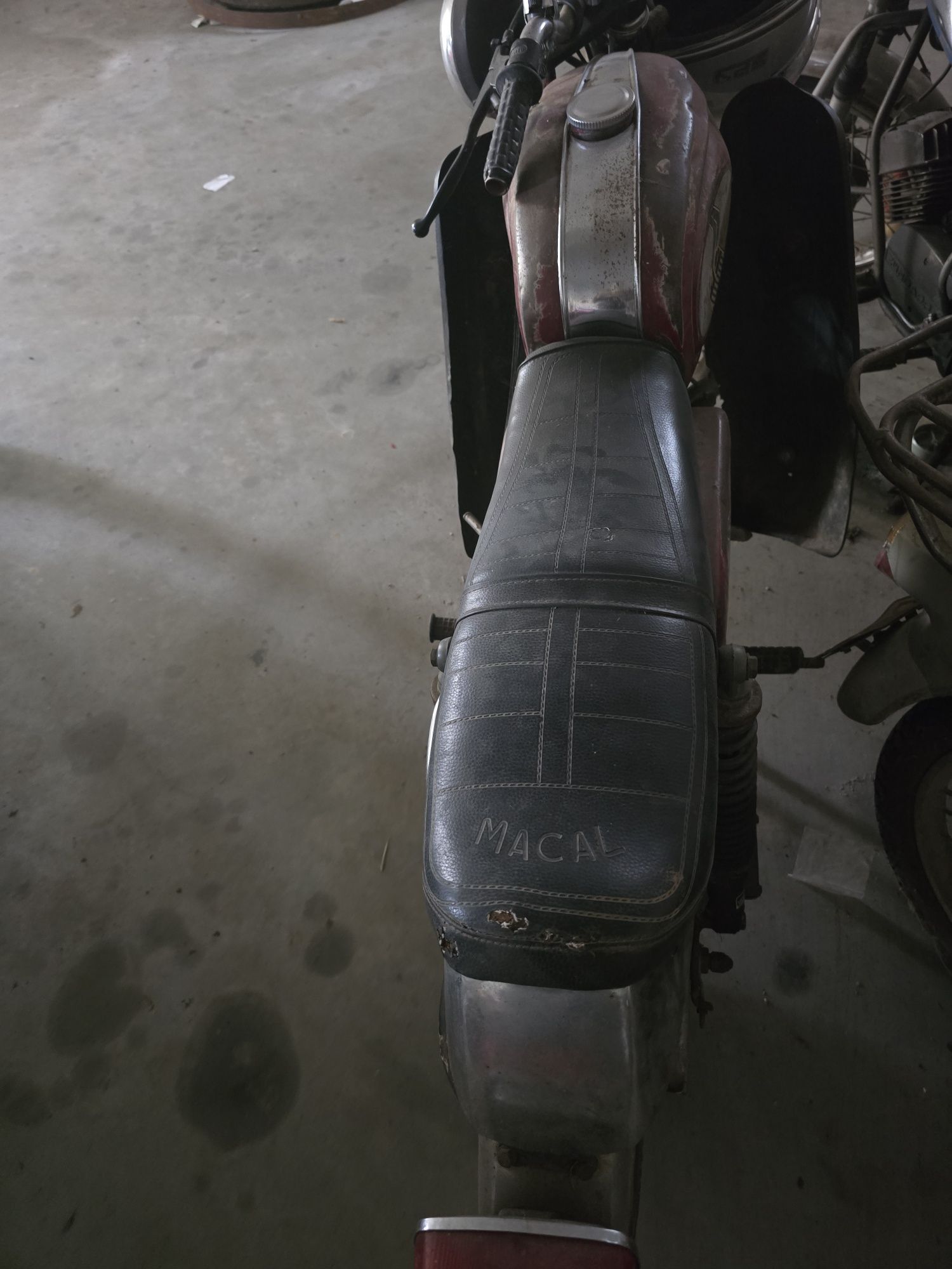 Macal m70 sachs. Sem documentos