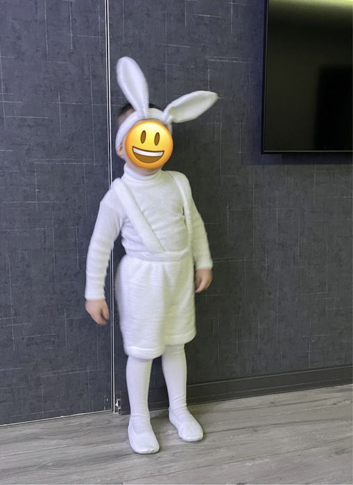 250 грн. Костюм зайчика, вовка на 2-3-4 р, оренда