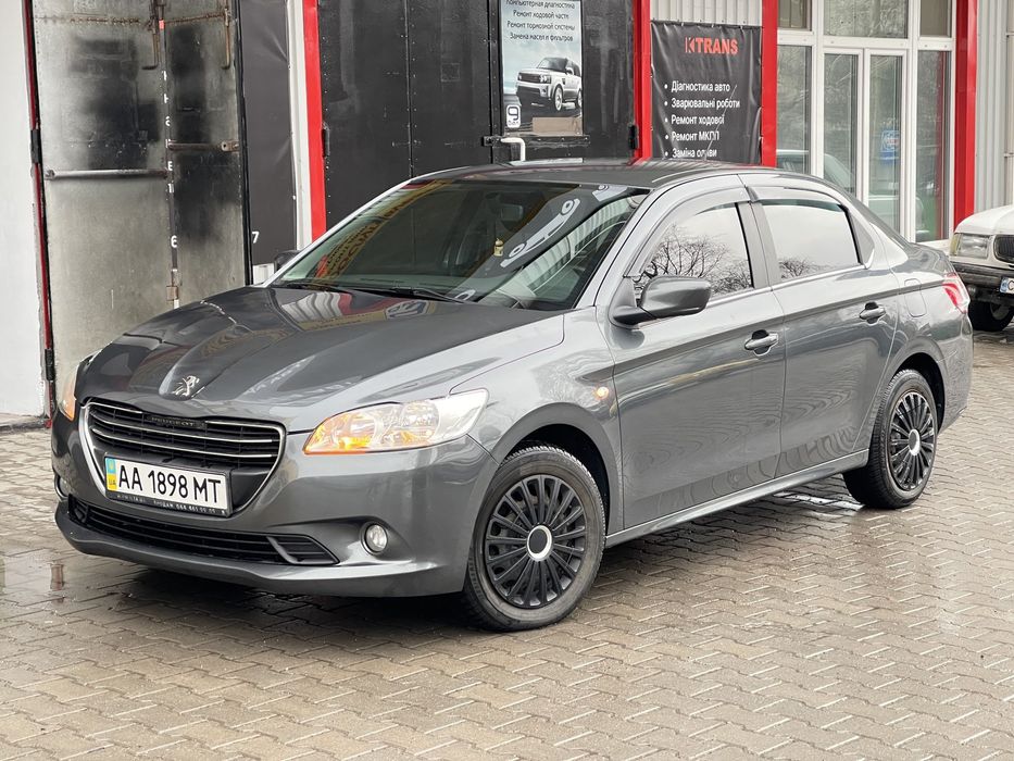 Оренда авто Peugeot 301 / прокат авто Хмельницький