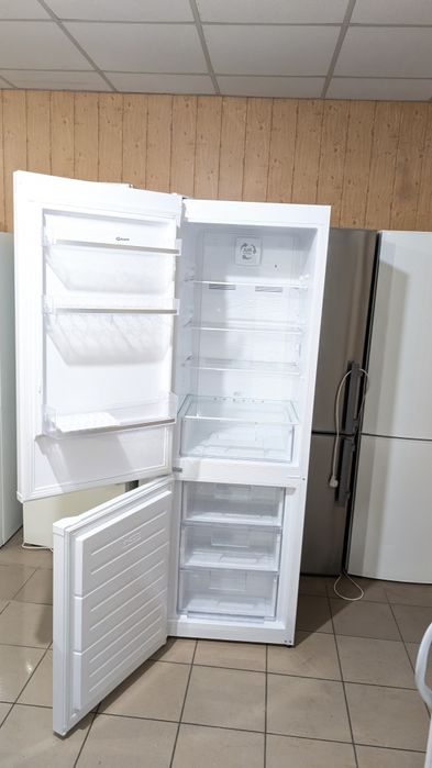 Холодильник Gram