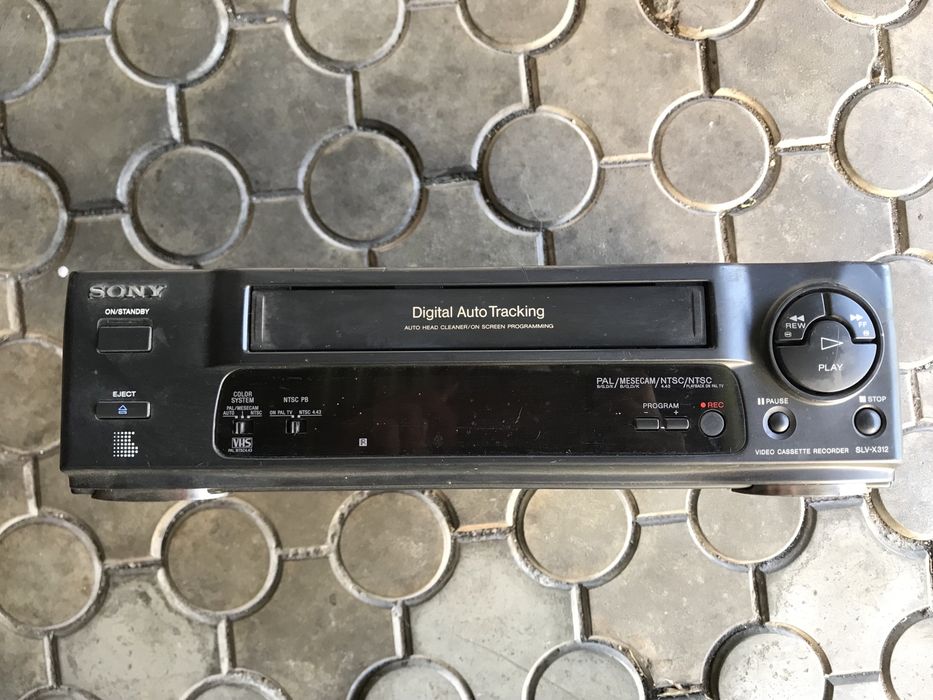 Відеомагнітофон Sony SLV-X3112SG