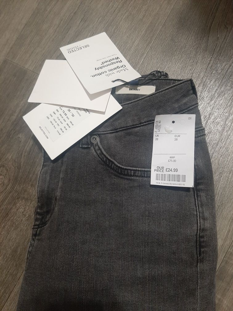 Продам новые джинсы Selected Femme skinny