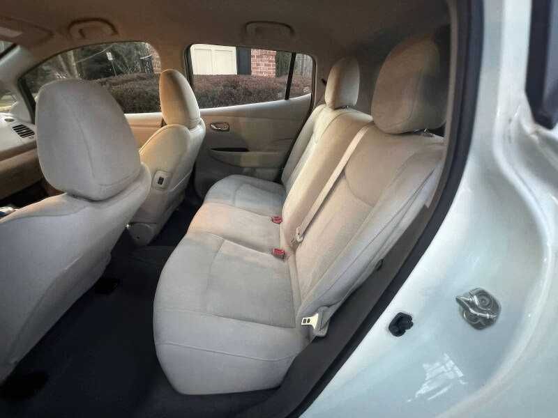 2012 Nissan LEAF SL