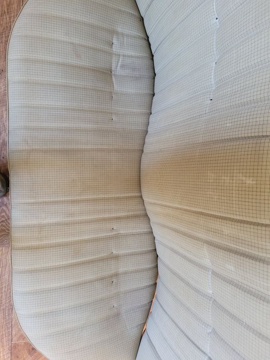 Mercedes 190 диван