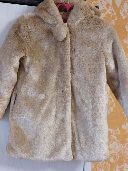 Шубка Chicco 122р.