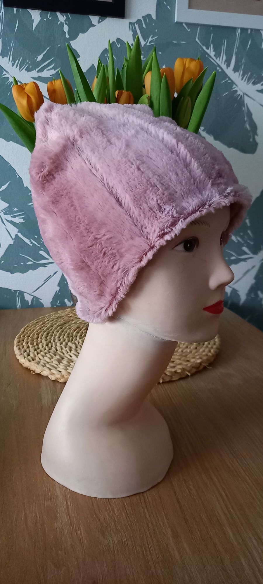 Czapka pudrowa na polarku