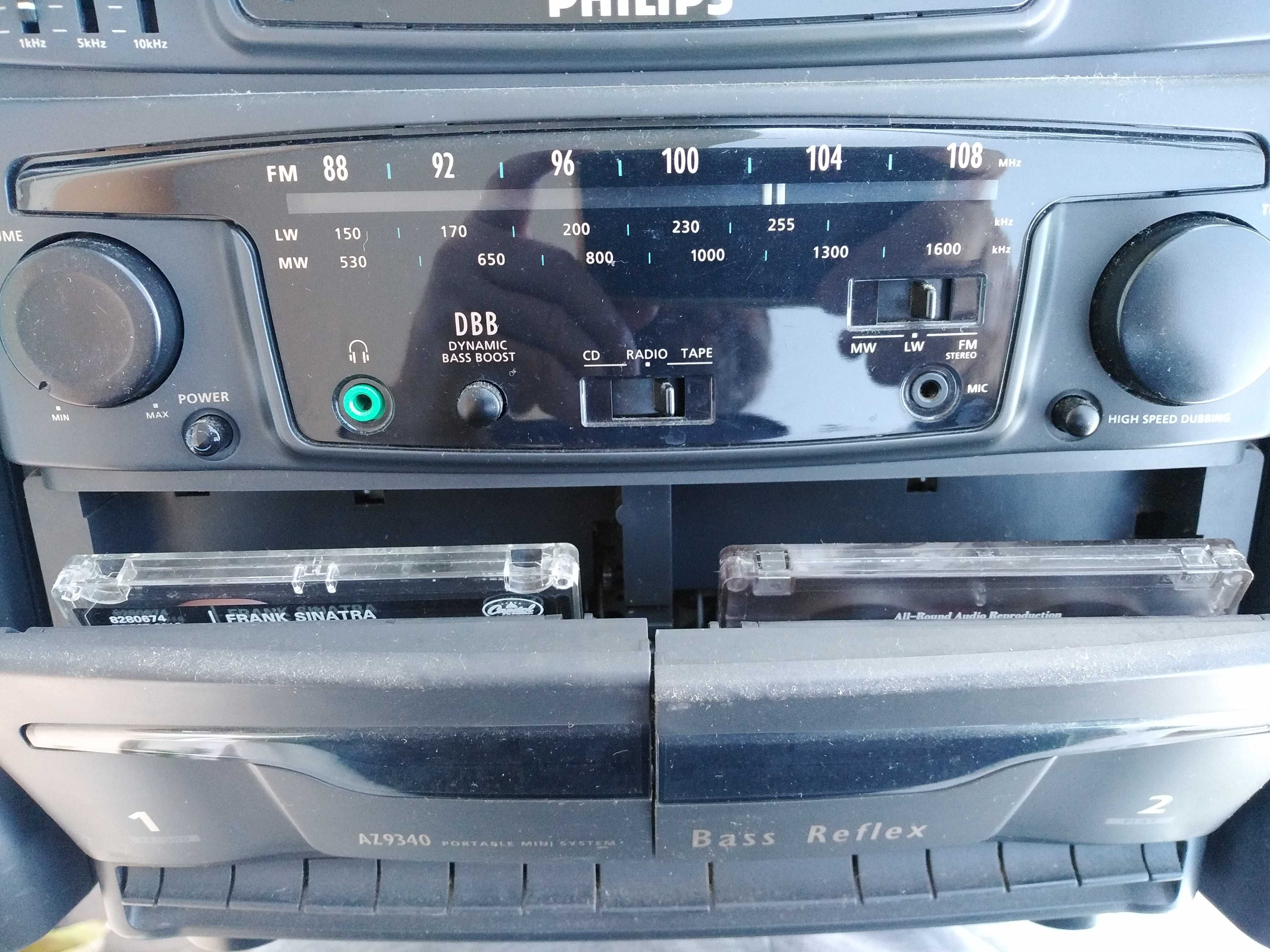 Phillips model AZ9340/00