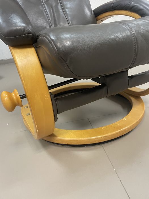 Крісло реклайнер