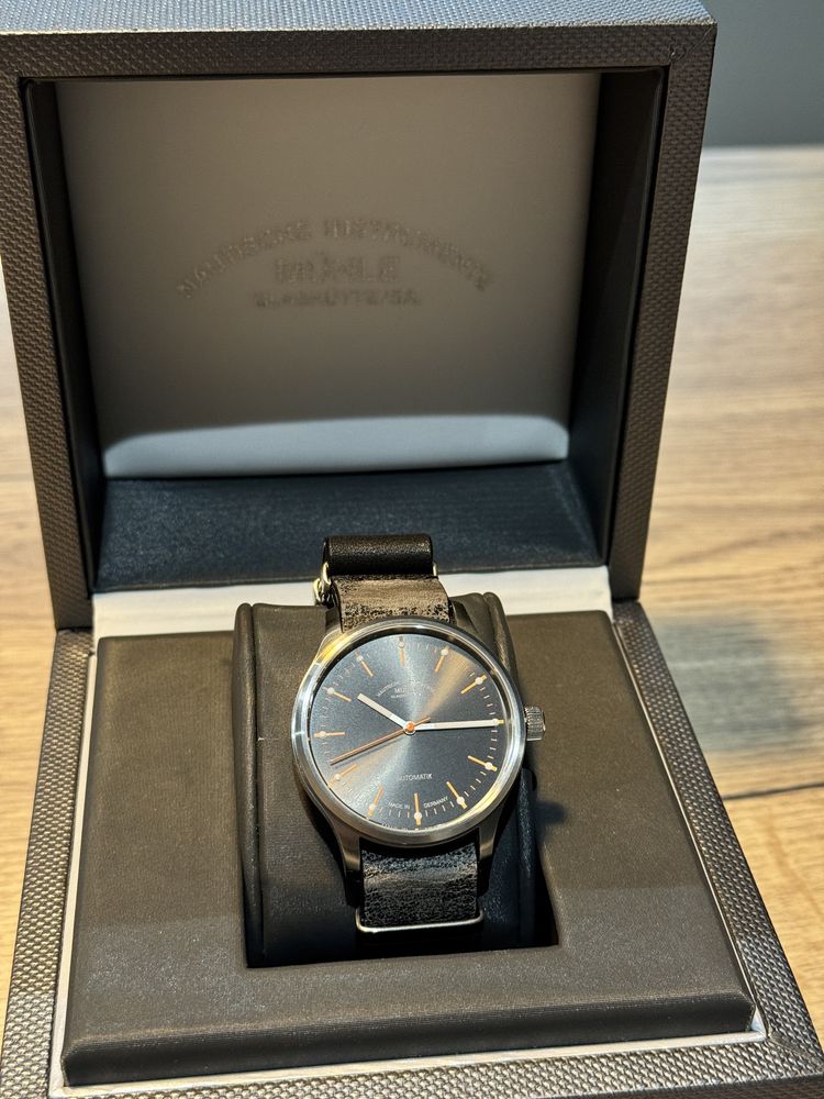 Glashutte Panova ref. M1-40-70 z pudełkiem i dokumentacją