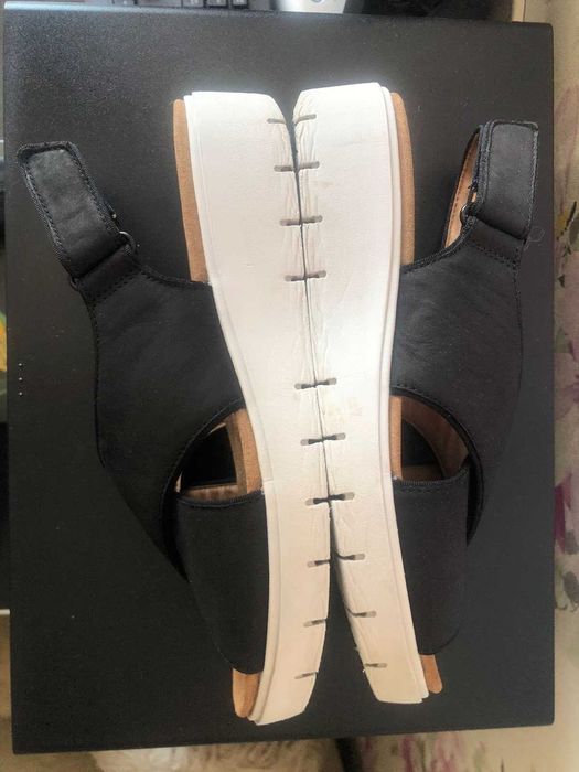 Босоніжки (сандалі) жіночі Clarks р. 40