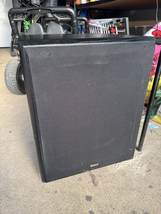 Magnat subwoofer 302a