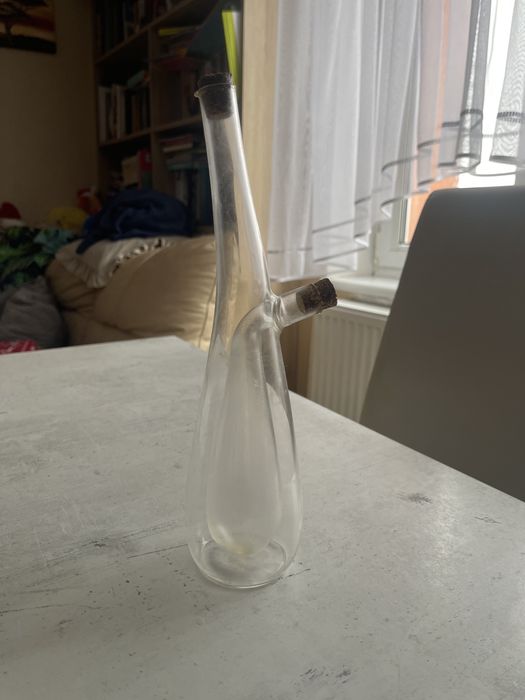 Butelka dekoracyjna stołowa na olej i oliwę naczynie