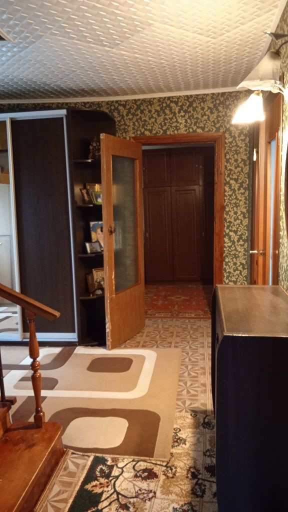 Продам будинок 2х поверховий