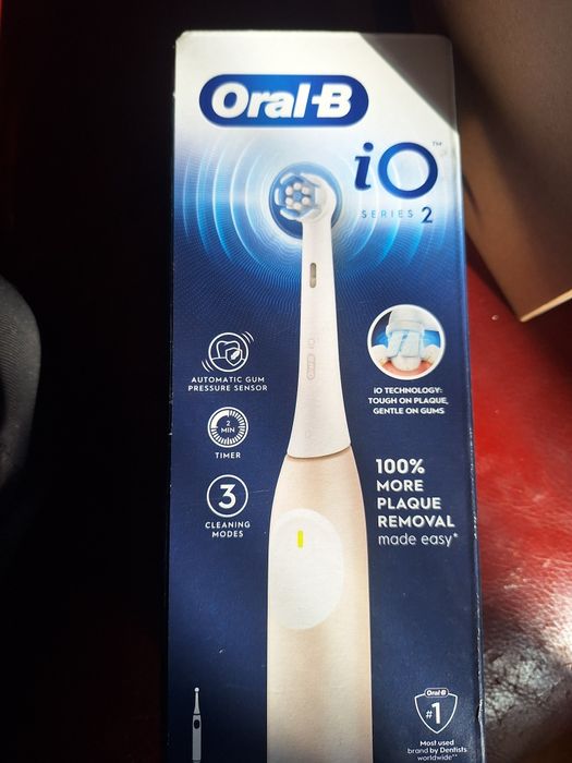 Szczoteczka elektryczna Oral-B iO Series 2 – NOWA, z pudełkiem