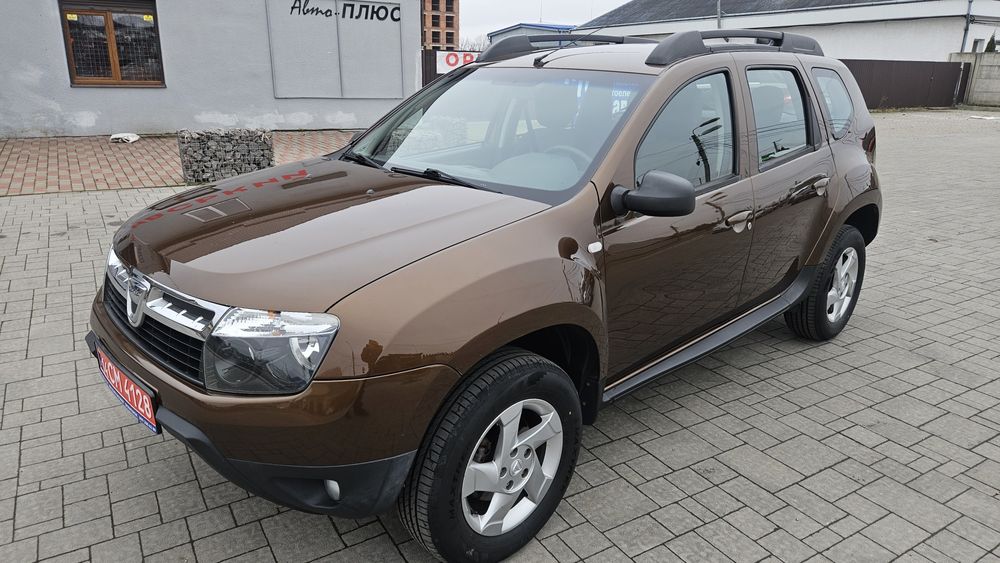 Dacia DUSTER 1.6 бензин 2013