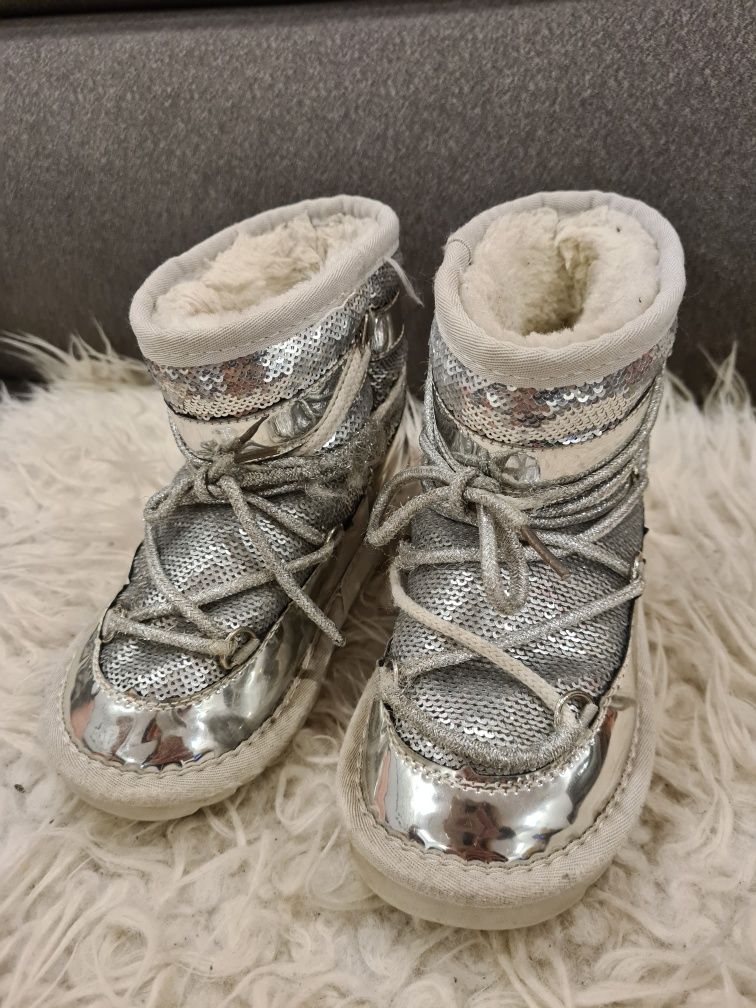 Buty zimowe śniegowce błyszczące emu eskimoski 25