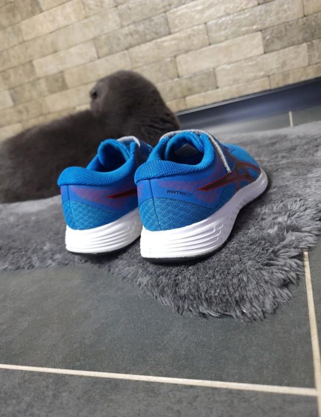 кросівки ASICS дитячі