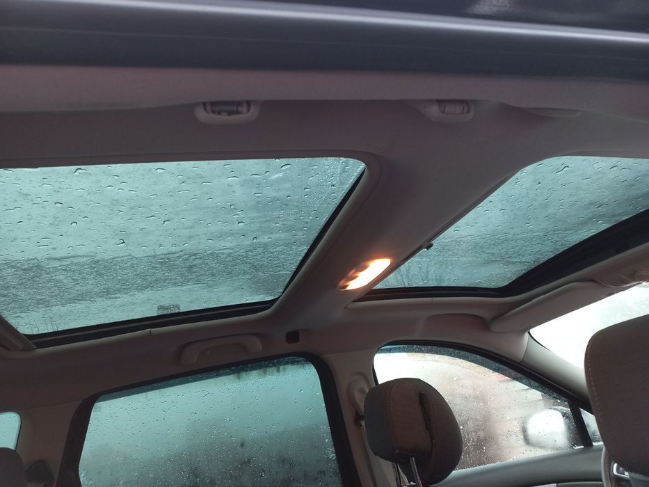 Авто Renault Grand Scenic 2011 автомат