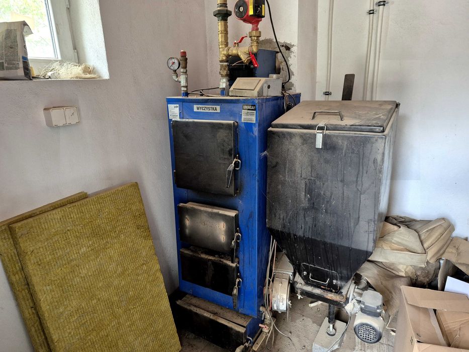 Czesci do pieca z podajnikiem na ekogroszek