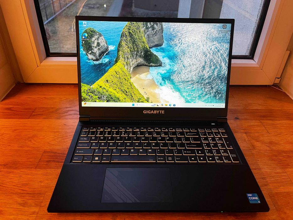 Laptop 15,6" Gigabyte G5 GE i5-
12500H/16GB/512 RTX3050, 144Hz