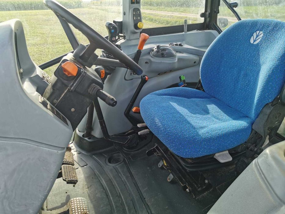 New Holland 5060 rok 2012