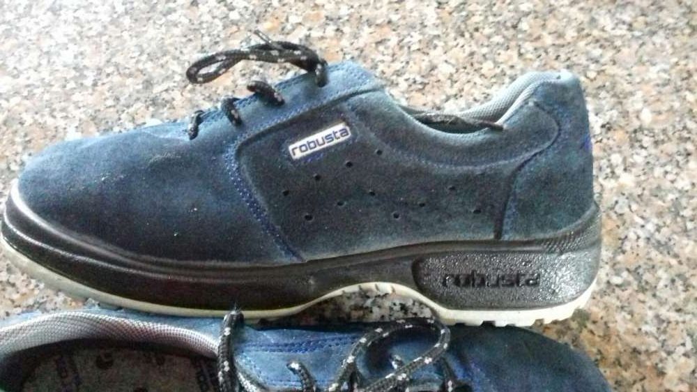 Botas de trabalho biqueira de aço.