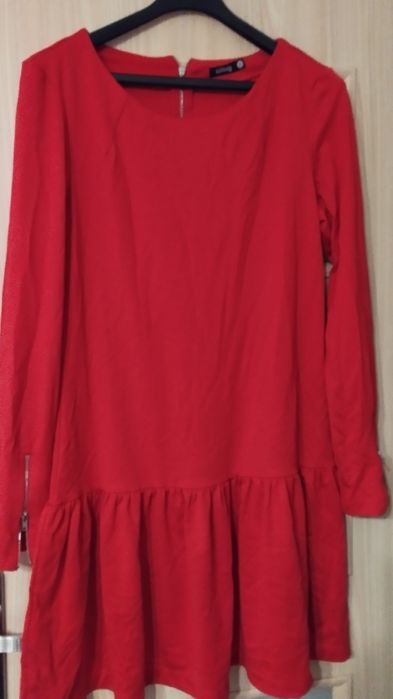 Sukienka, mini, damska, czerwona, z falbanką