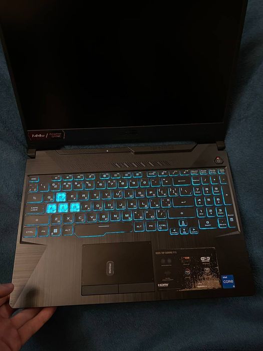 Asus TUF FX506H i5-11400H/RTX 3050 4Gb/озу 16Gb