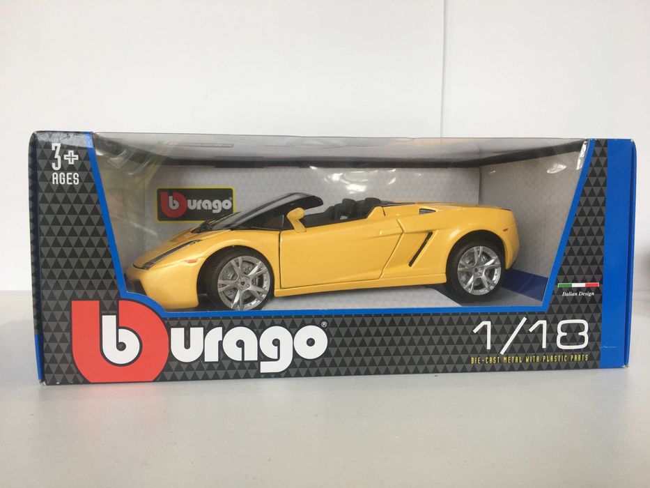 Miniaturas de Lamborghini e Ferrari