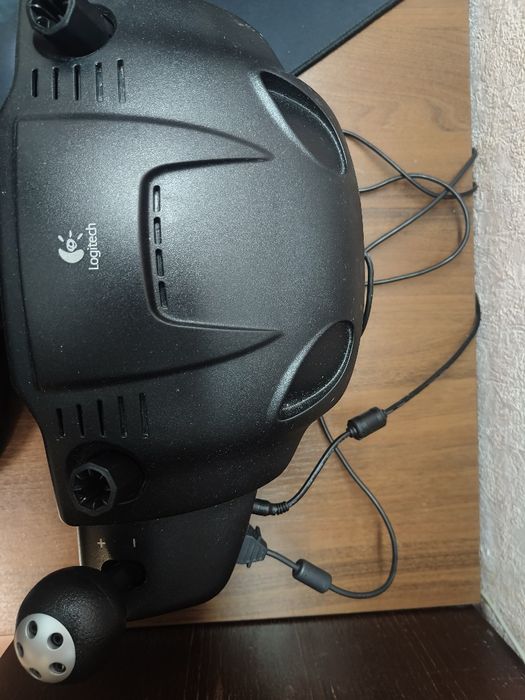 Logitech driving force gt