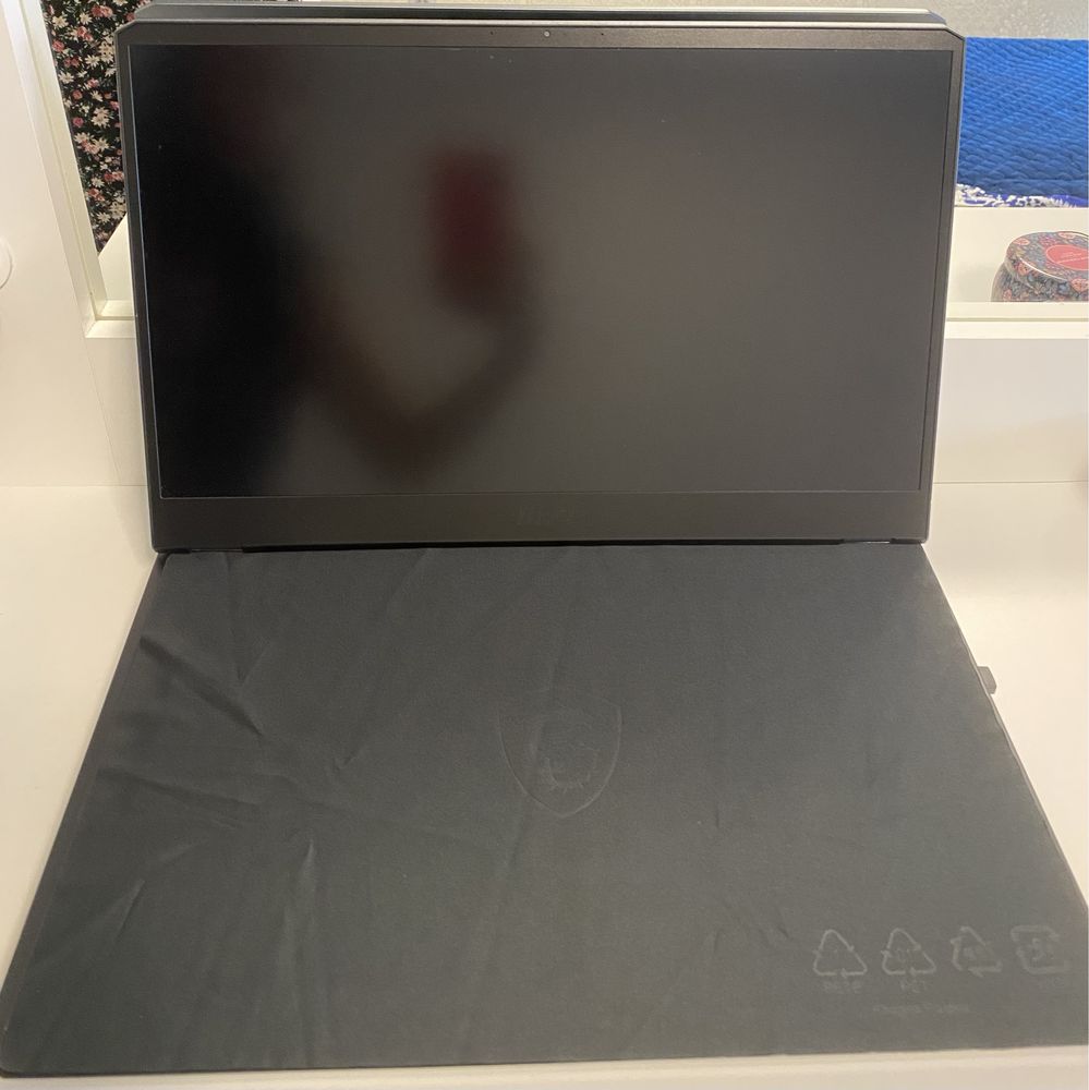 MSI Raider76 12UE iгровий (1 Tb)