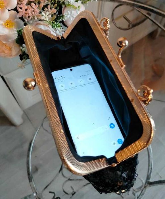 opalizująca torebka wieczorowa kopertówka ślub wesele bal studniówka