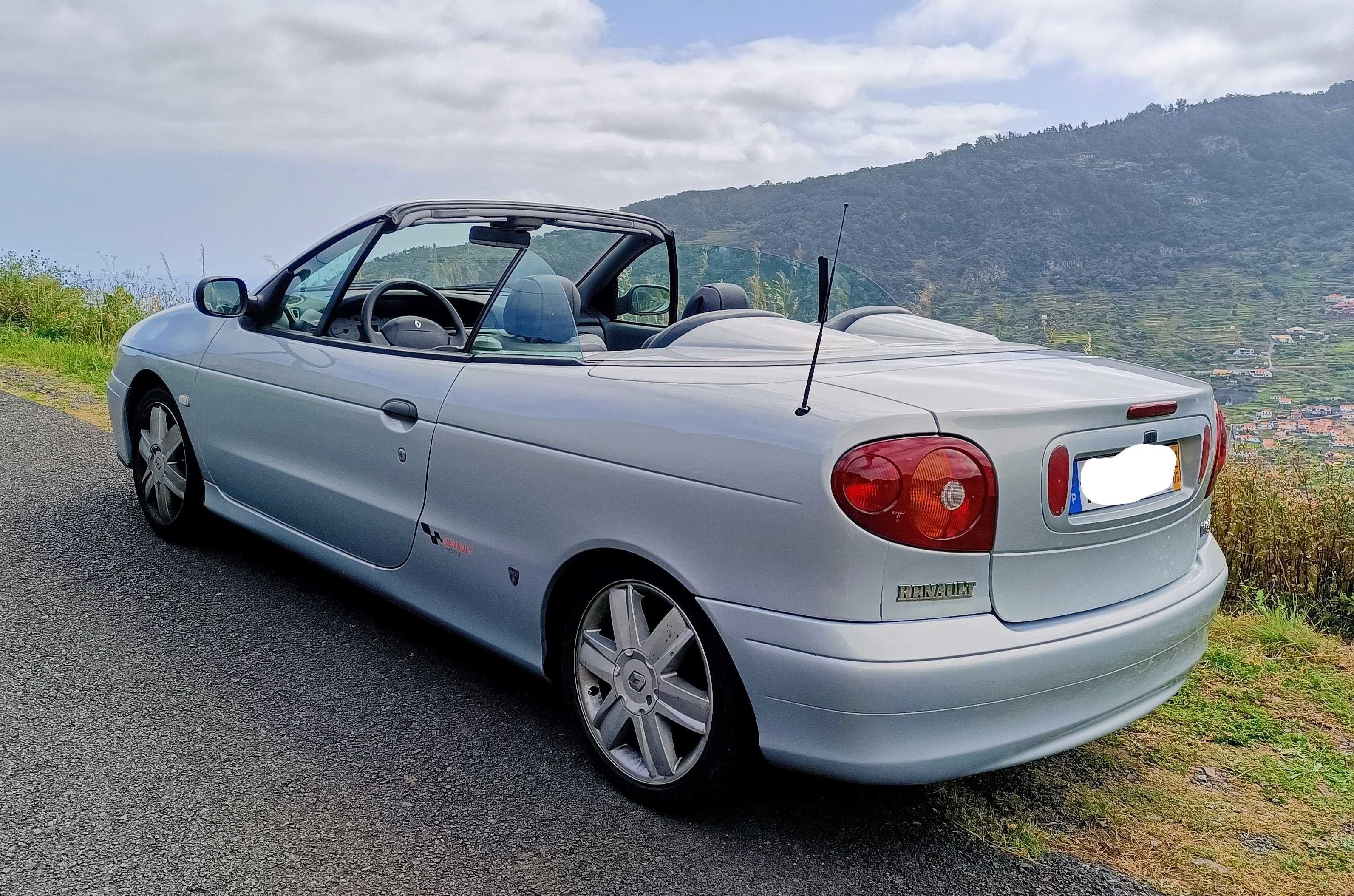 Renault Mégane Cabriolet 1.4 16V - Ano 2000