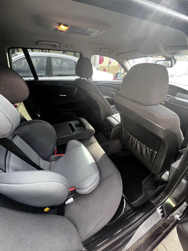 Bmw E61 520d 2.0d 163km lift Android Czarna LCI