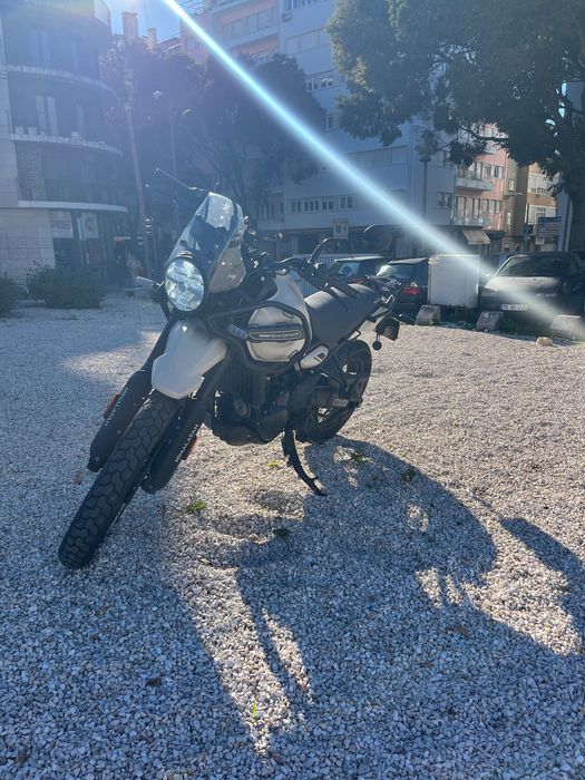 Royal Enfield Himalayan 450 - Como nova