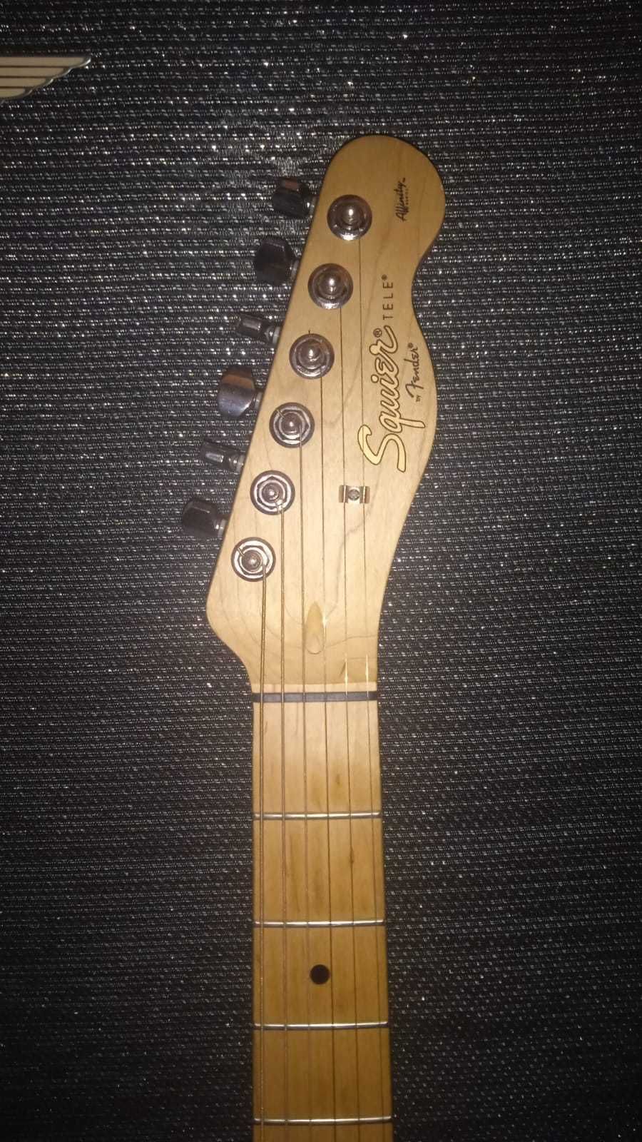 Guitarra Squier Telecaster