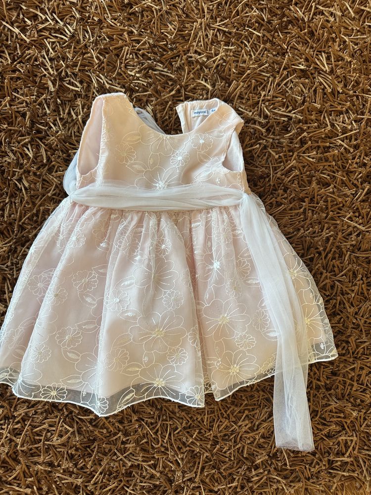 Vestido mayoral 18 M