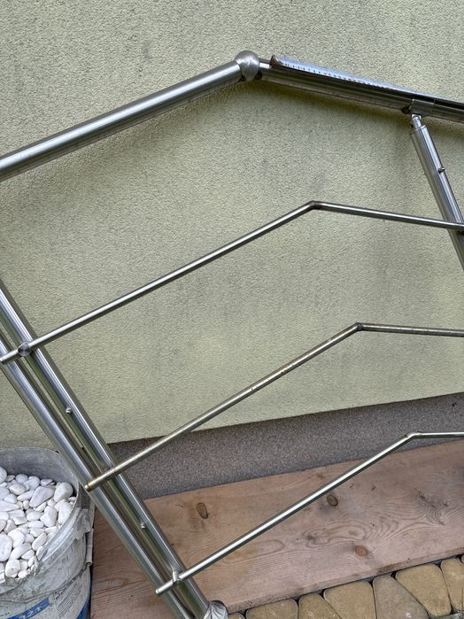 Balustrady ze stali nierdzewnej