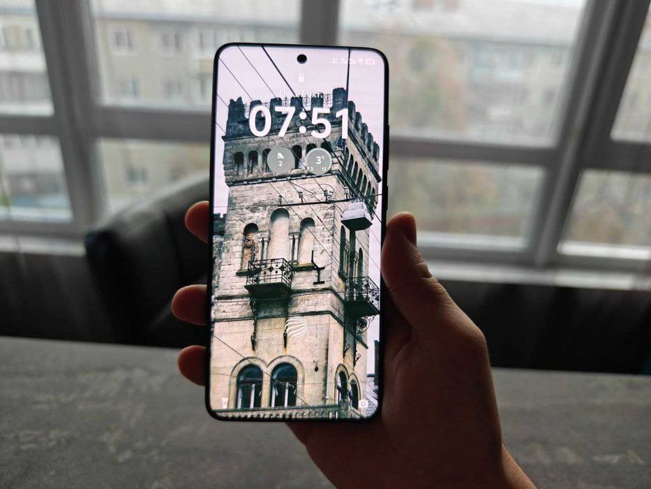 Смартфон Vivo x200 pro 256gb повний комплект + 2 чохла, Ідеальний стан