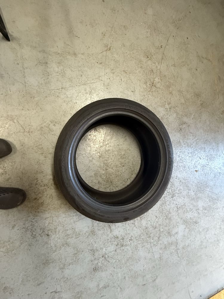 Dunlop Sport Maxx rt2 245/40r18