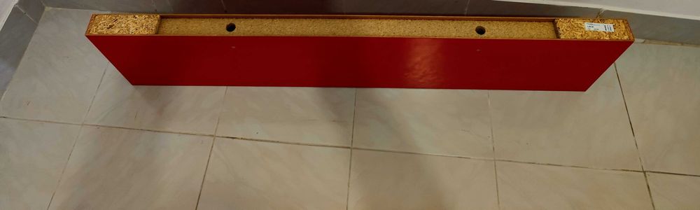 Estante/prateleira de parede Lack vermelha