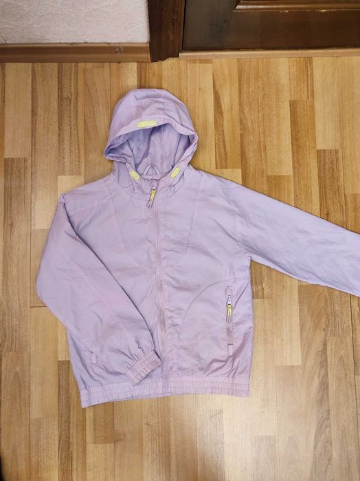 Вітровка для дівчинки 146 р.