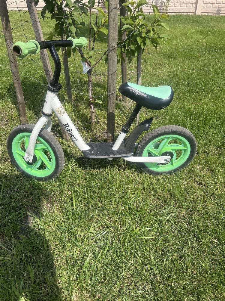 Biegówka , rowerek biegowy dla dziecka , zielony, regulowane siodełko